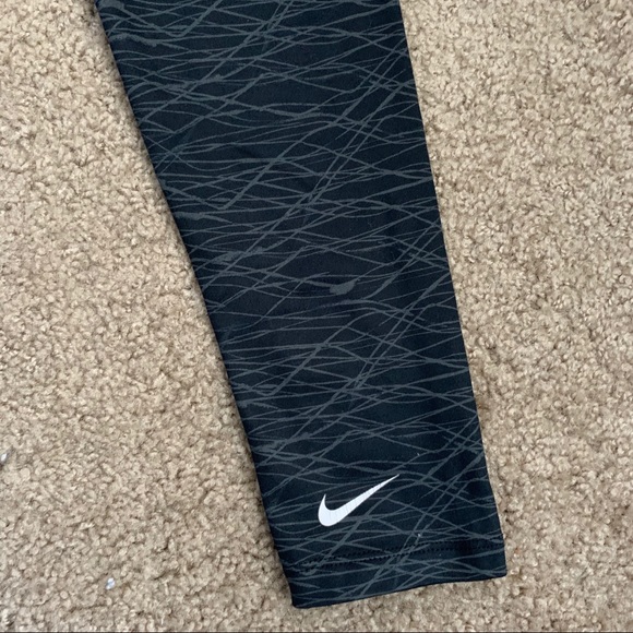 NIKE LEGGINGS - Picture 2 of 4